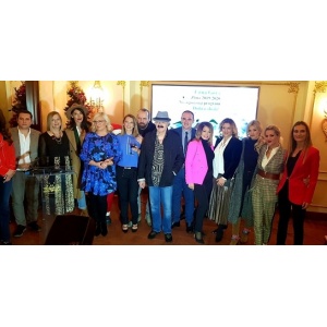 Prezentacija tivatskog novogodišnjeg projekta "Zimska bajka" u regionu